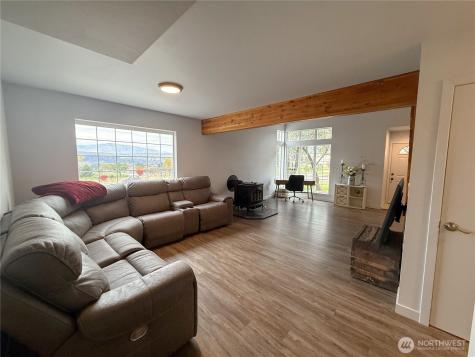 40 Trail Ridge Drive Omak WA 98841