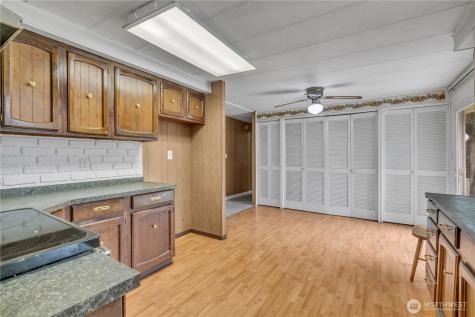 8214 191st Street E Puyallup WA 98375