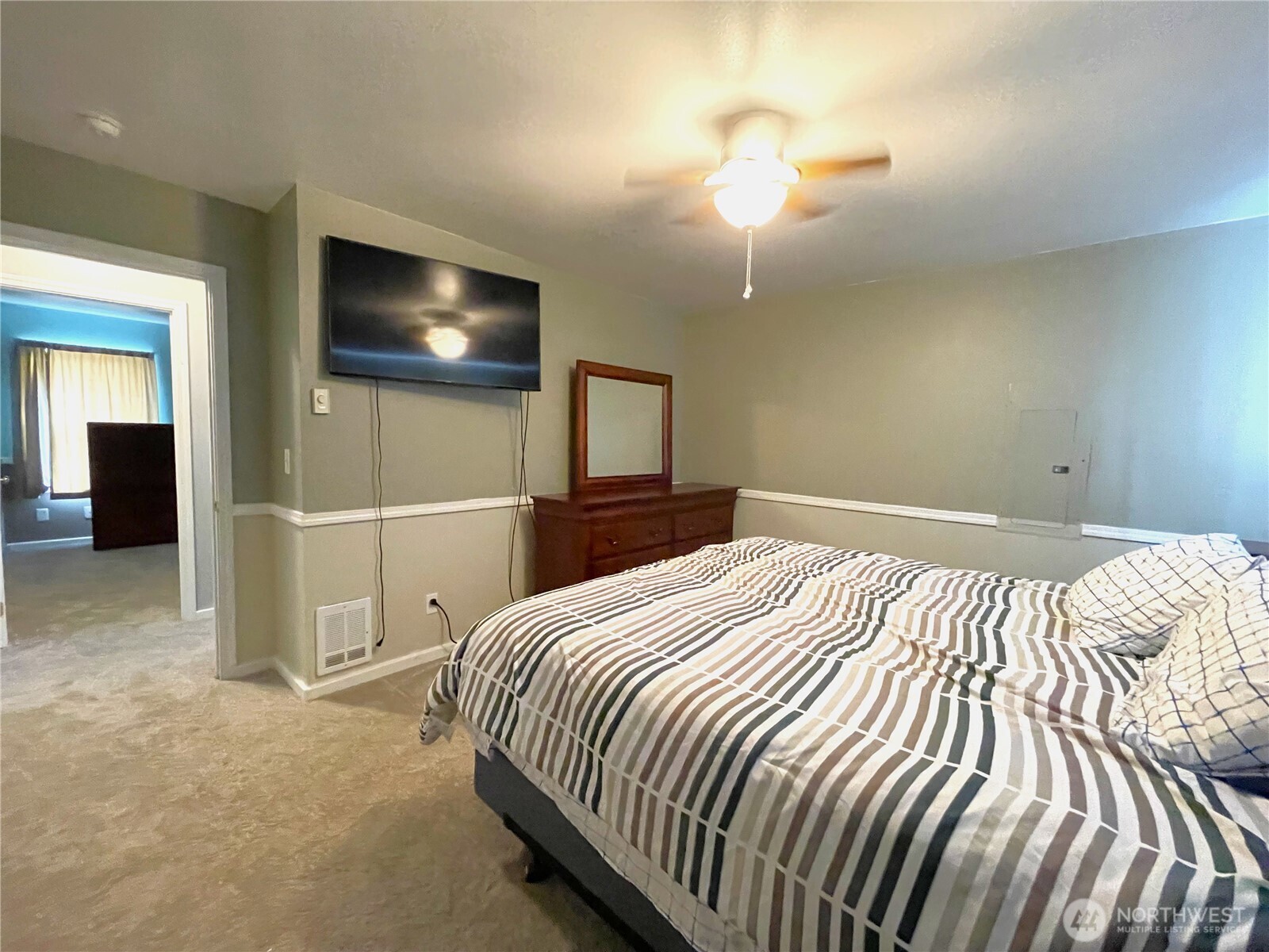 362 Lake Bay Loop SE Ocean Shores WA 98569