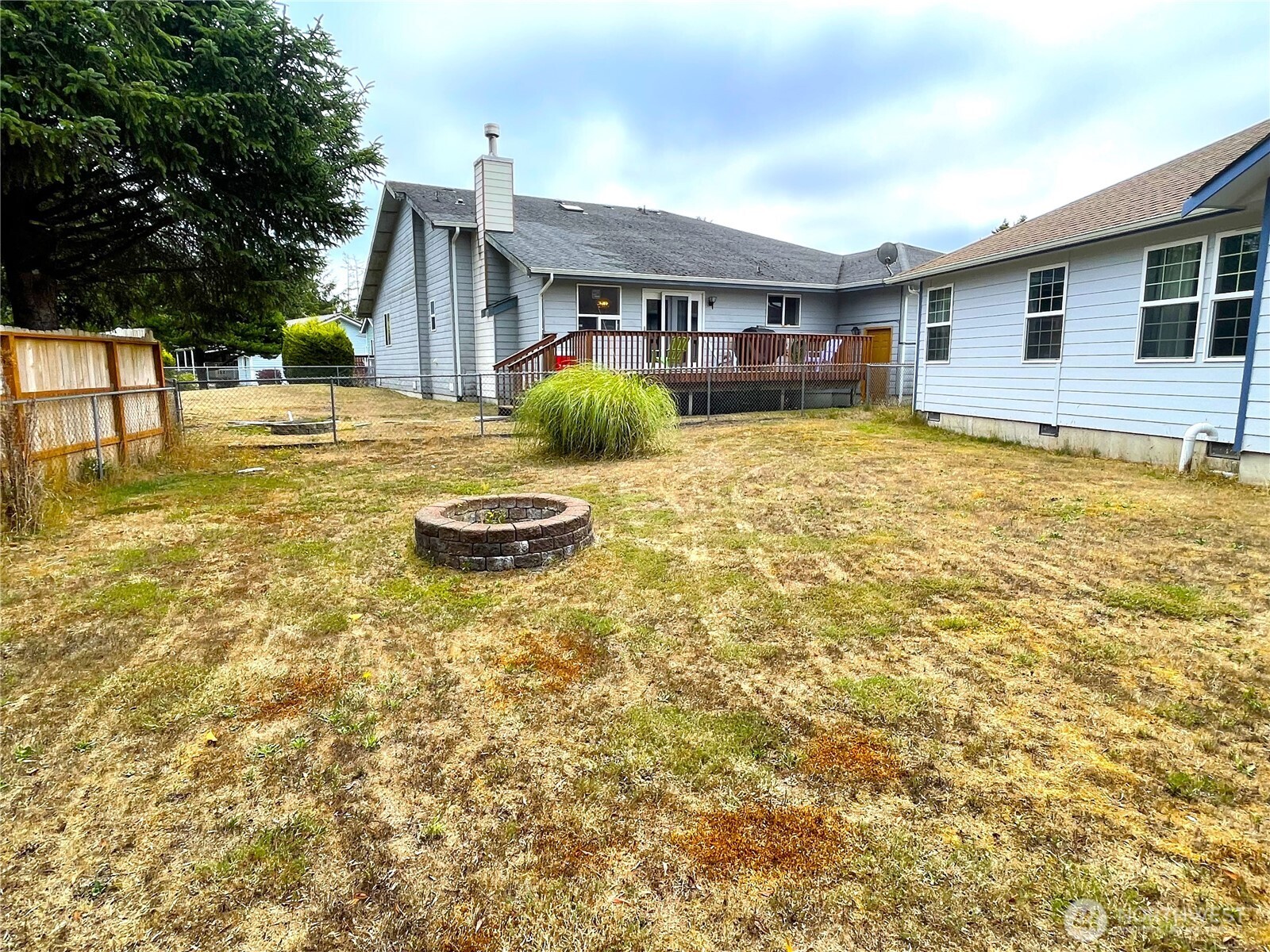 362 Lake Bay Loop SE Ocean Shores WA 98569