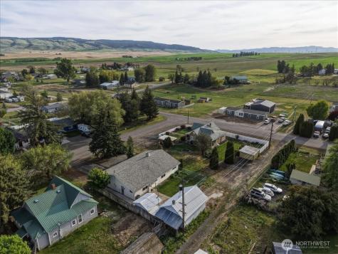 309 W Walnut Street Waterville WA 98858