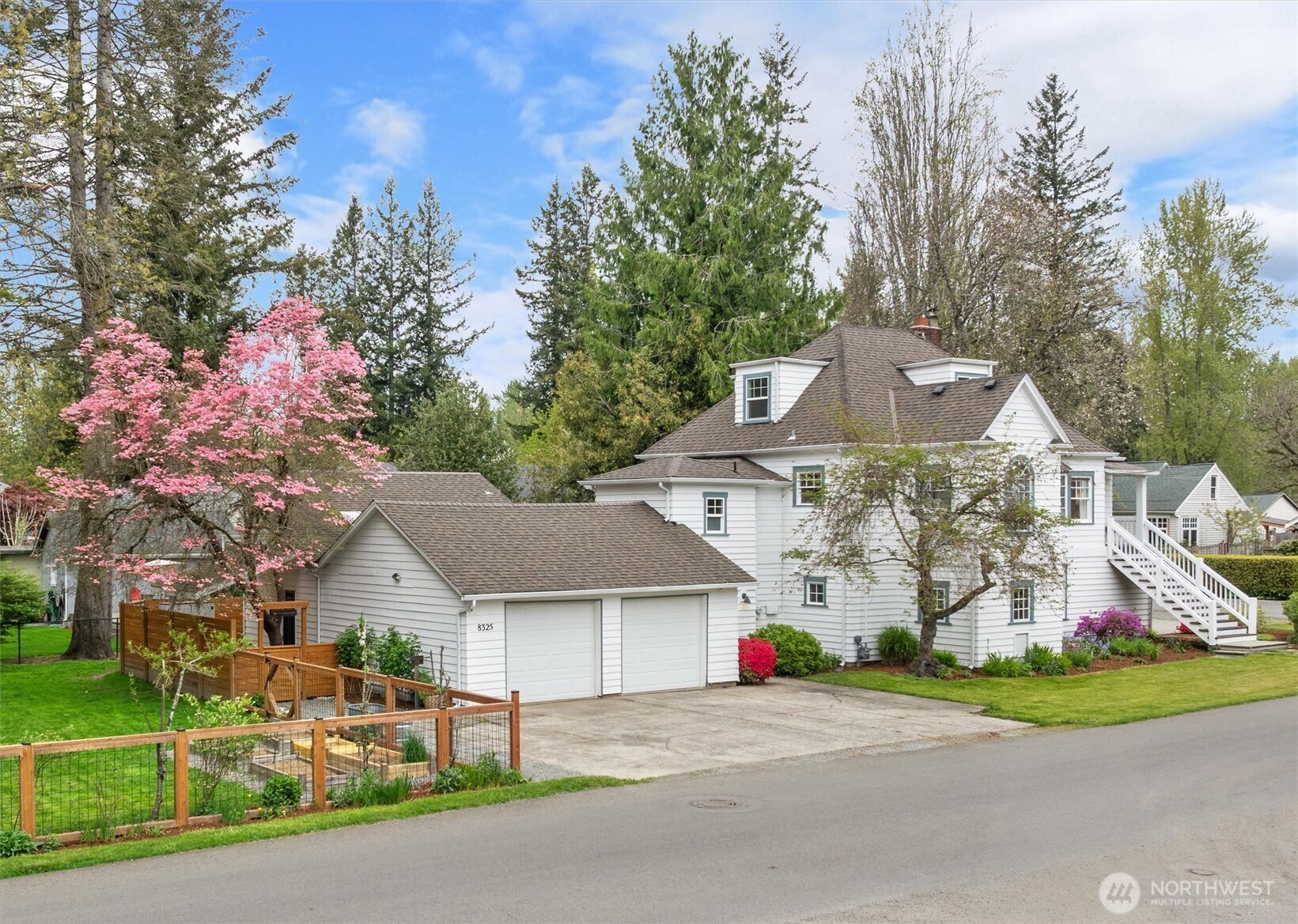 8325 Mountain Avenue SE Snoqualmie WA 98065