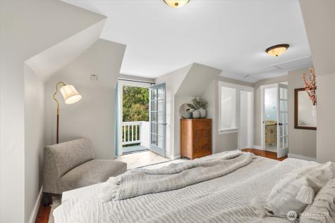 8325 Mountain Avenue SE Snoqualmie WA 98065
