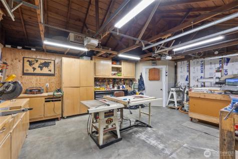 8325 Mountain Avenue SE Snoqualmie WA 98065