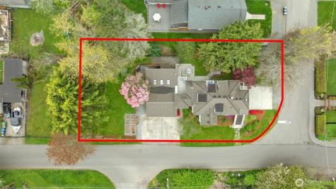 8325 Mountain Avenue SE Snoqualmie WA 98065