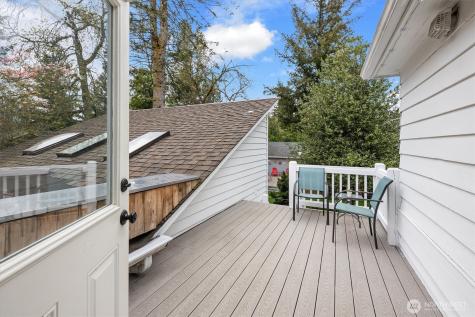 8325 Mountain Avenue SE Snoqualmie WA 98065