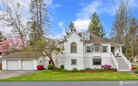 8325 Mountain Avenue SE Snoqualmie WA 98065