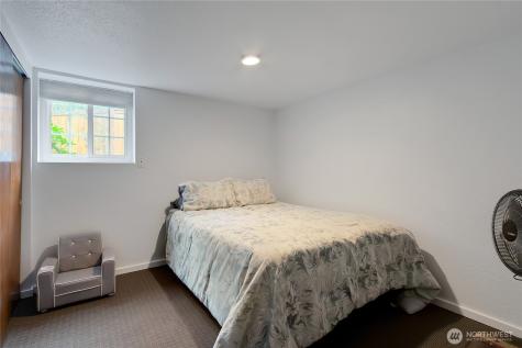 31203 2nd Avenue SW Federal Way WA 98023