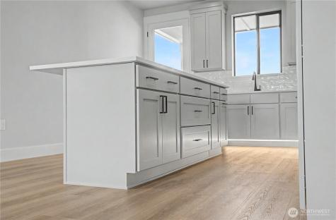 557 Perry Avenue East Wenatchee WA 98802