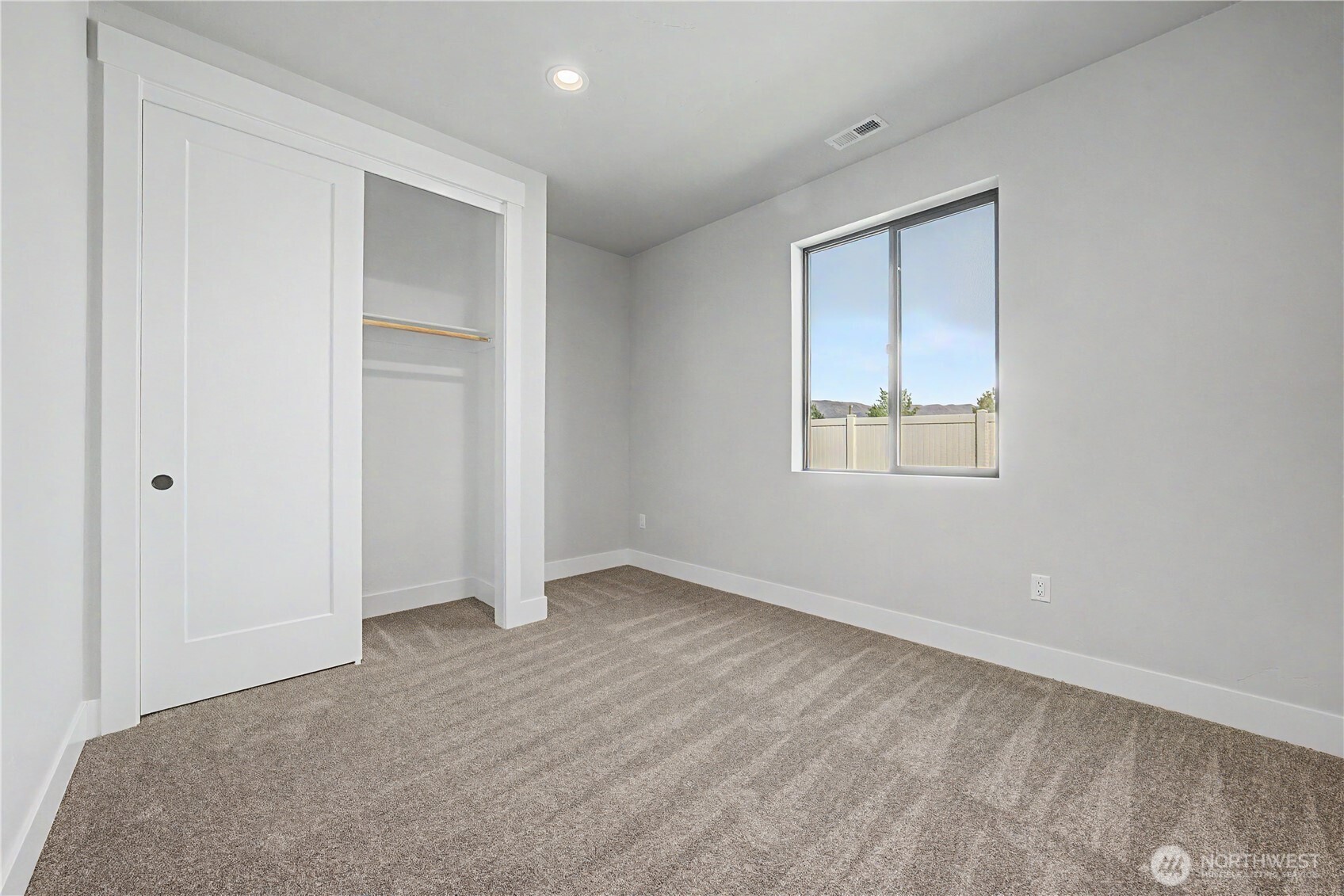 557 Perry Avenue East Wenatchee WA 98802