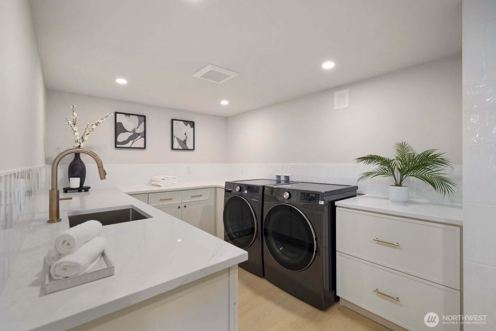 3209 NE 98th Street Seattle WA 98115