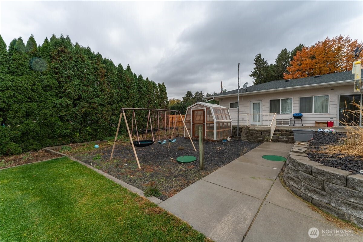 20271 Linden Road NW Soap Lake WA 98851