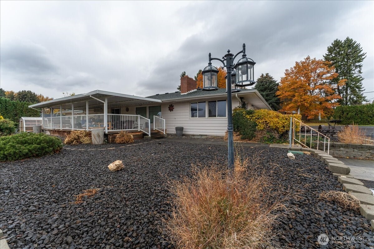 20271 Linden Road NW Soap Lake WA 98851