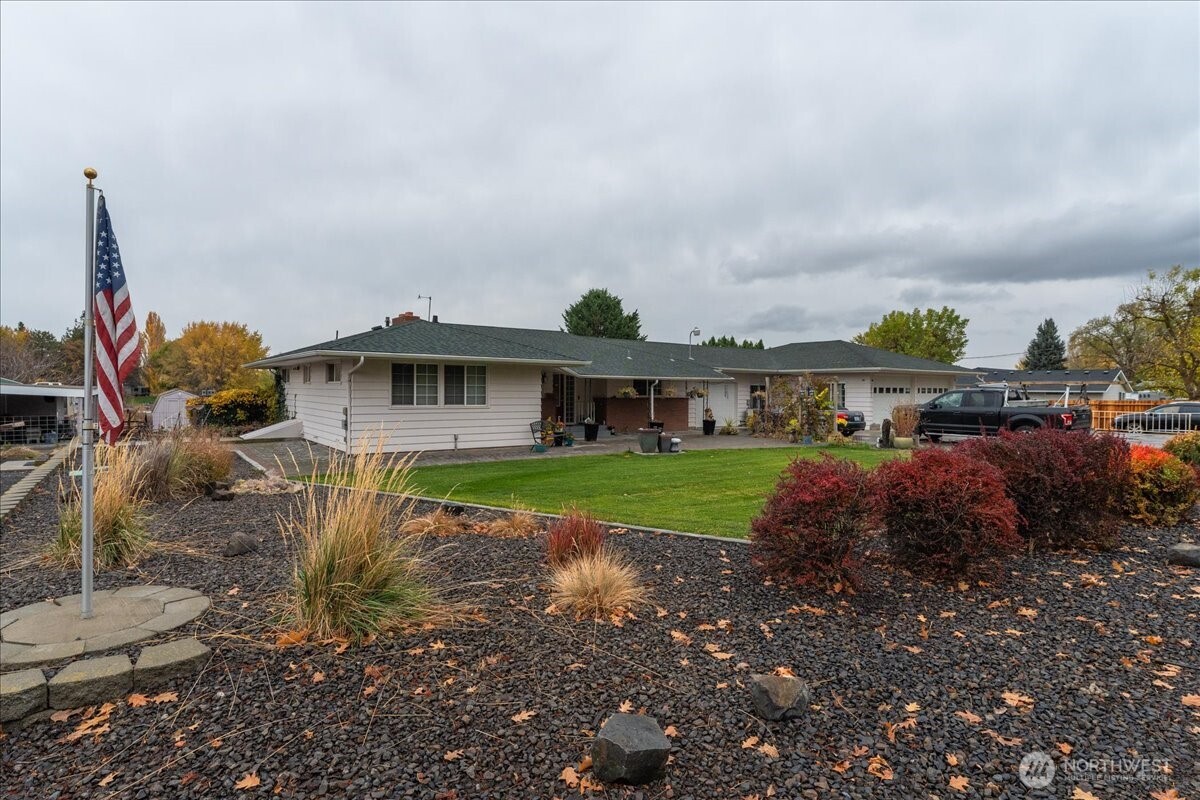 20271 Linden Road NW Soap Lake WA 98851