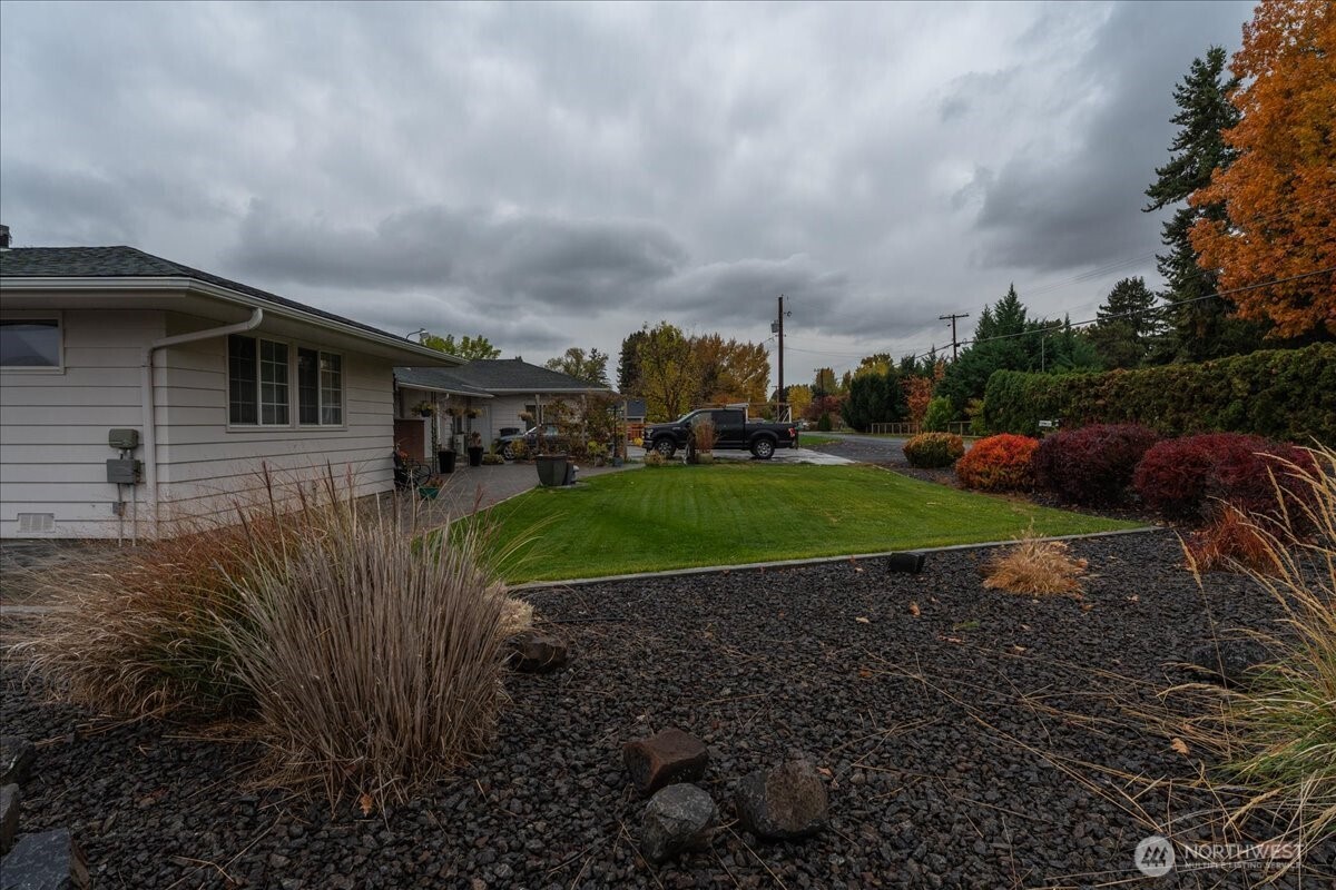 20271 Linden Road NW Soap Lake WA 98851