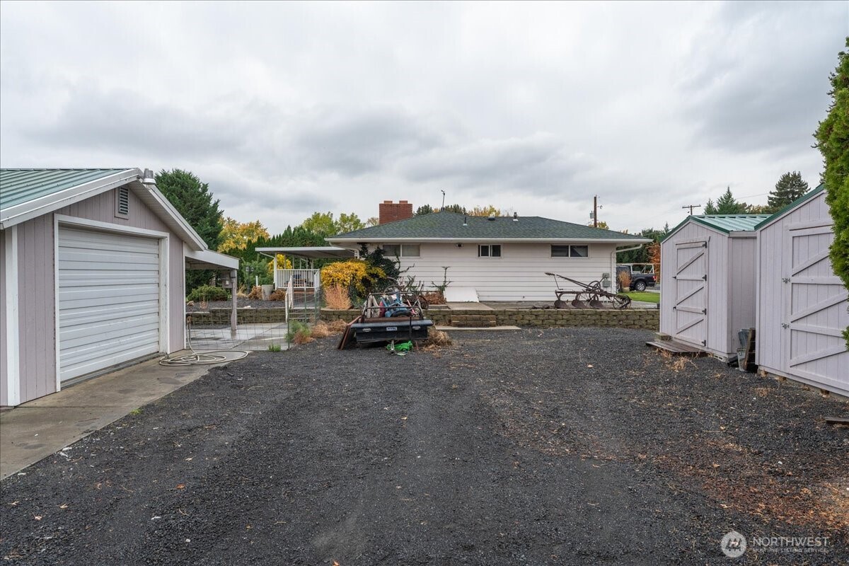 20271 Linden Road NW Soap Lake WA 98851