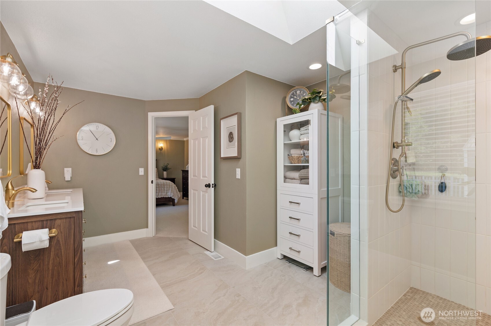 6300 SW Caboose Court Port Orchard WA 98367