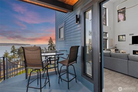 1423 Sergios View Lane Oak Harbor WA 98277