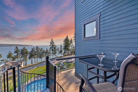 1423 Sergios View Lane Oak Harbor WA 98277