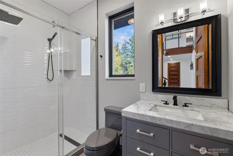 1423 Sergios View Lane Oak Harbor WA 98277