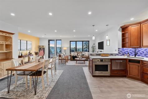 1423 Sergios View Lane Oak Harbor WA 98277