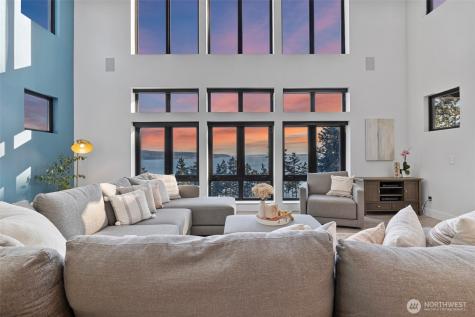 1423 Sergios View Lane Oak Harbor WA 98277