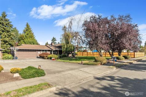 2105 W Stewart Puyallup WA 98371