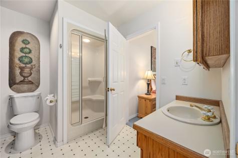 7420 Navarre Drive Chelan WA 98816