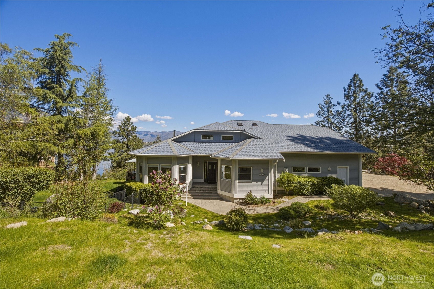 7420 Navarre Drive Chelan WA 98816