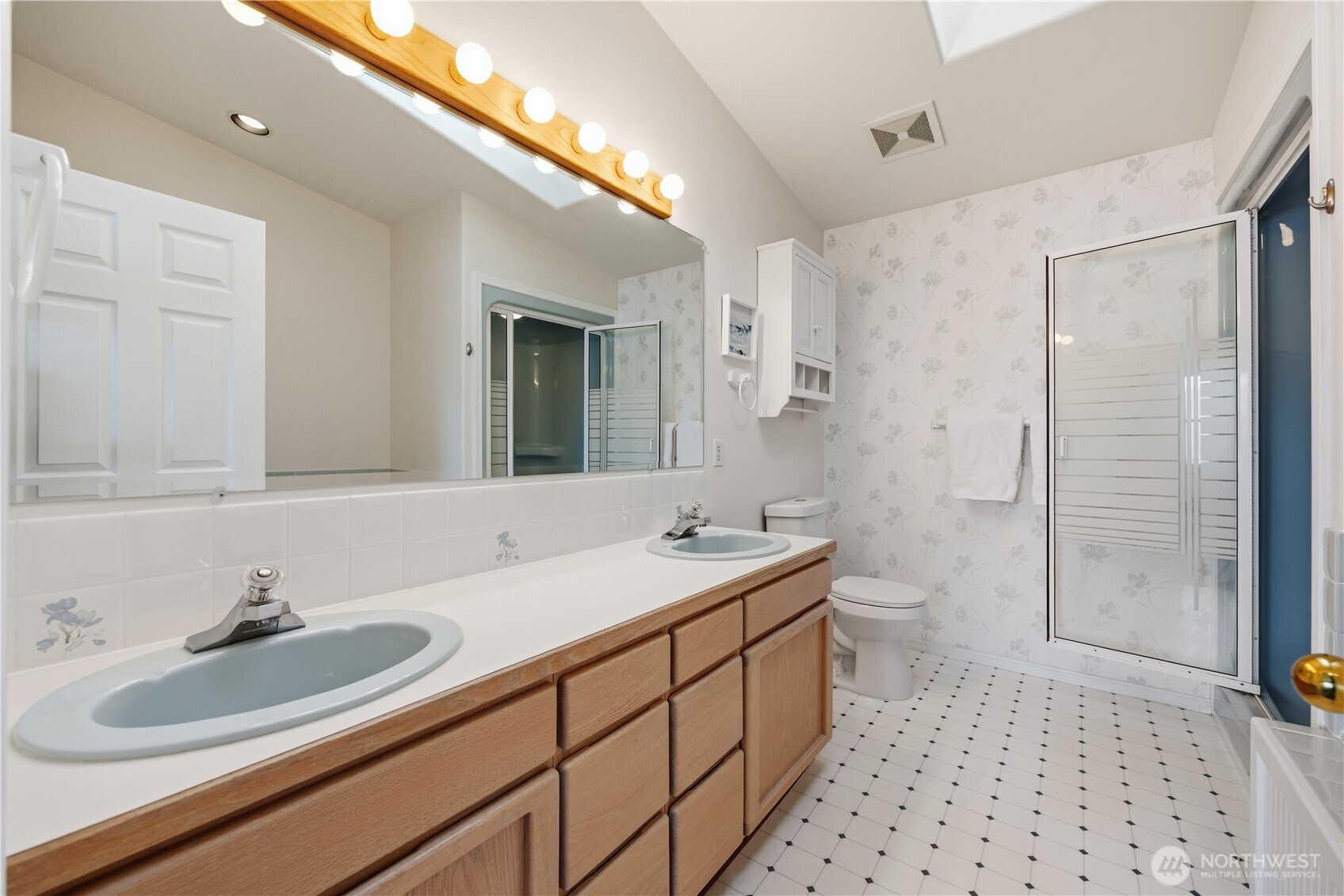 7420 Navarre Drive Chelan WA 98816
