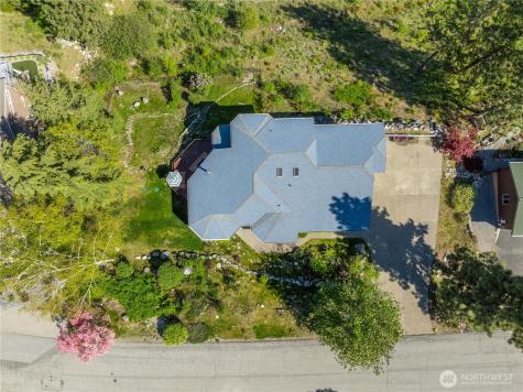 7420 Navarre Drive Chelan WA 98816