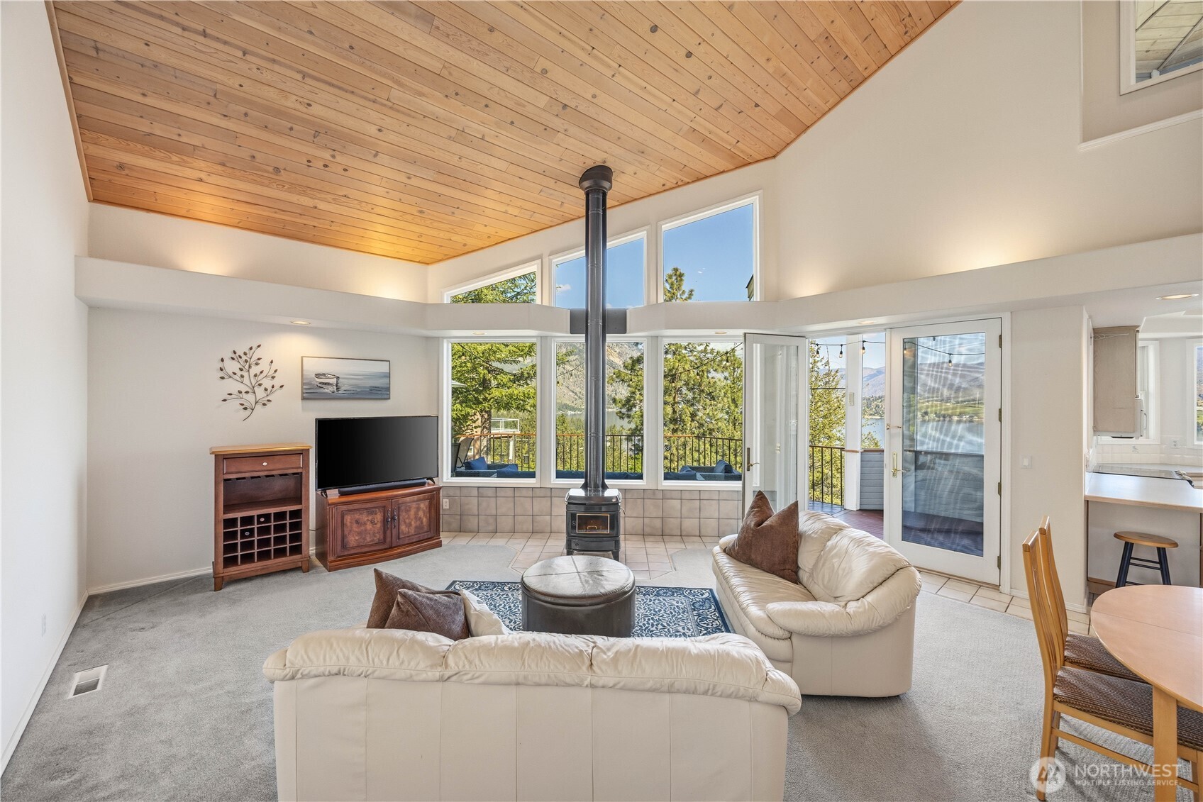 7420 Navarre Drive Chelan WA 98816