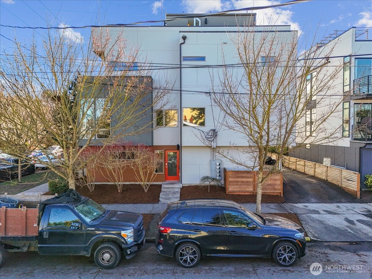3001 60th Avenue SW Seattle WA 98116