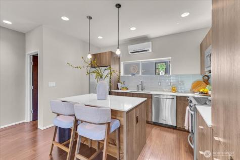3001 60th Avenue SW Seattle WA 98116