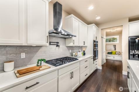 21707 2nd Avenue SE Bothell WA 98021