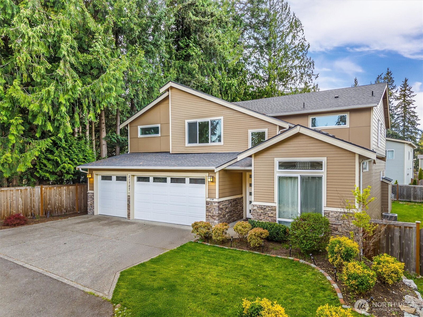 21707 2nd Avenue SE Bothell WA 98021