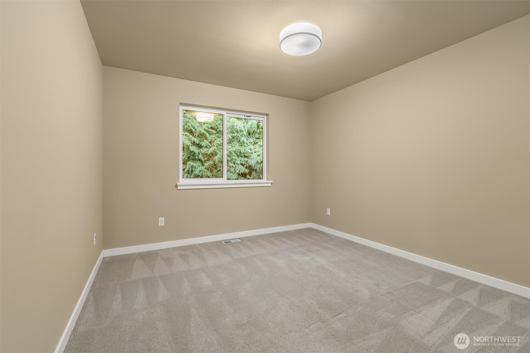 21707 2nd Avenue SE Bothell WA 98021