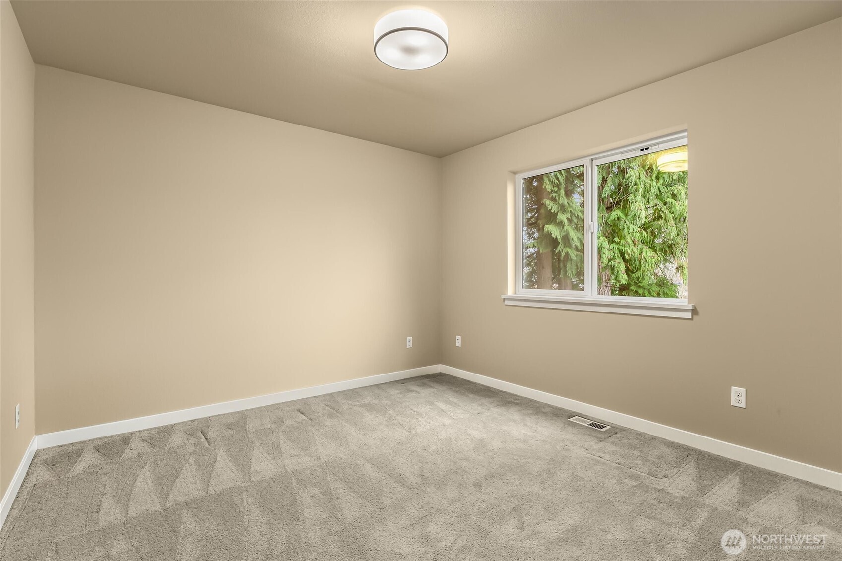 21707 2nd Avenue SE Bothell WA 98021