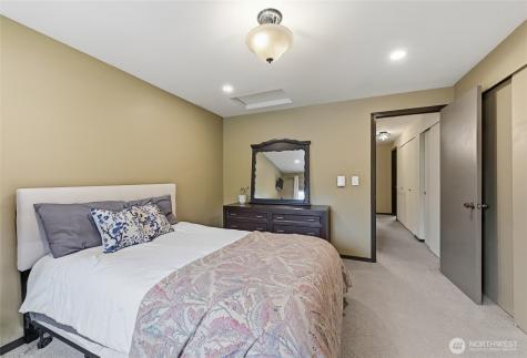2120 185th Place SE Bothell WA 98012