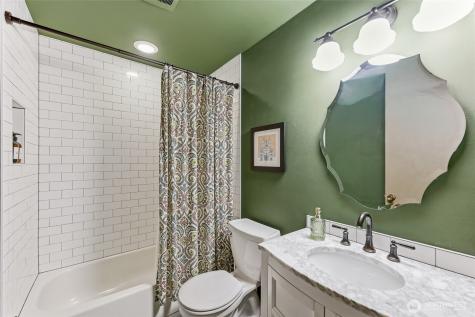 2120 185th Place SE Bothell WA 98012