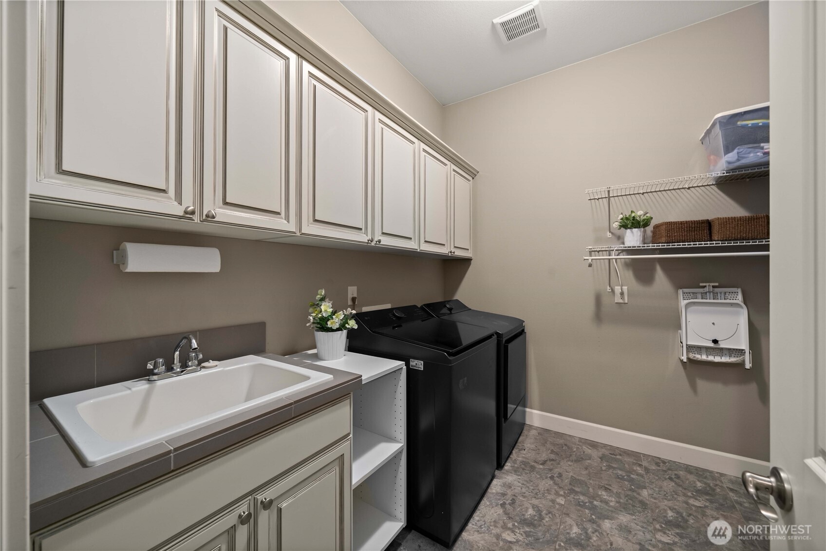 31627 SE 280th Court Ravensdale WA 98051