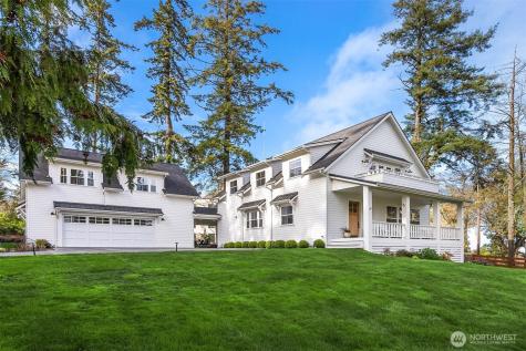 10717 NE Manitou Park Boulevard Bainbridge Island WA 98110