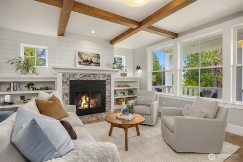 10717 NE Manitou Park Boulevard Bainbridge Island WA 98110