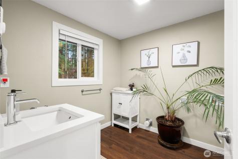 7041 67th Street NW Gig Harbor WA 98335