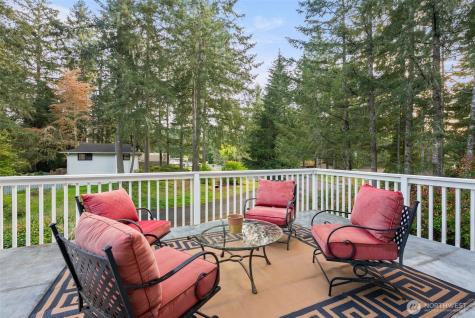 7041 67th Street NW Gig Harbor WA 98335