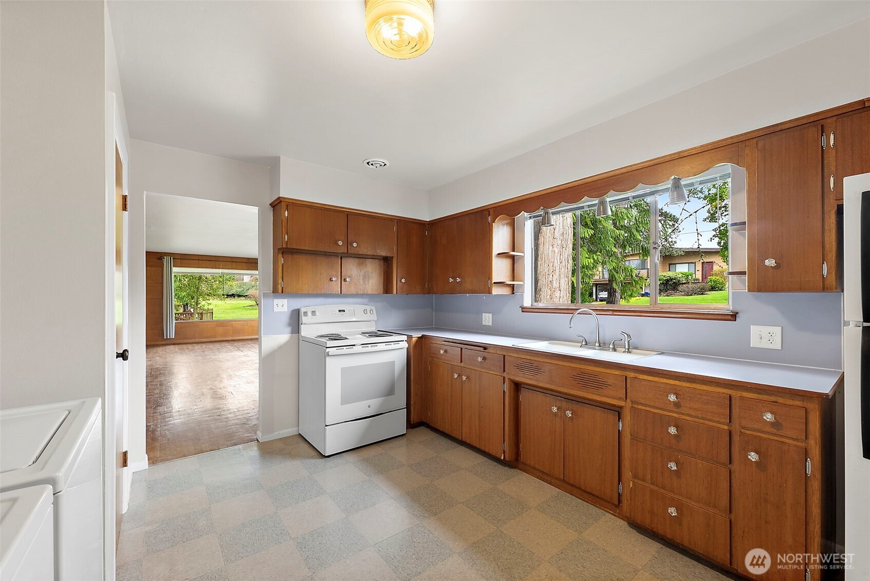 1105 21st Street SW Puyallup WA 98371