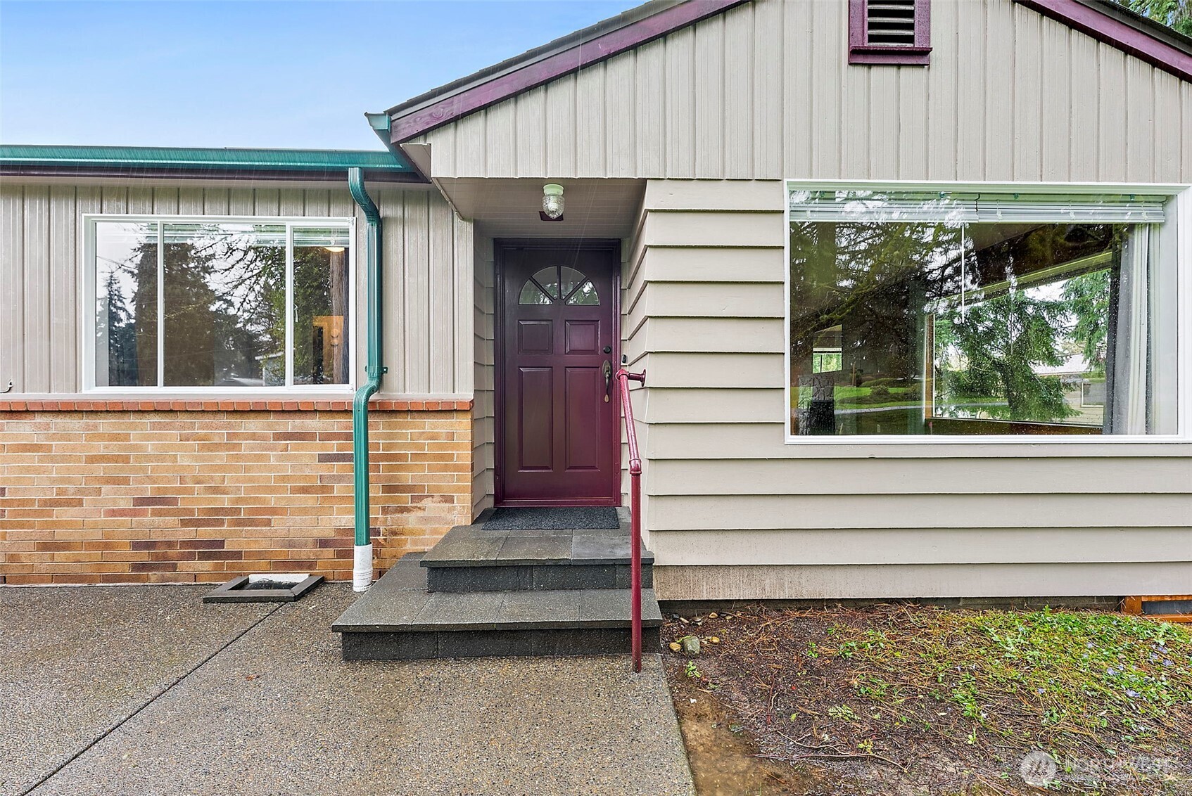 1105 21st Street SW Puyallup WA 98371