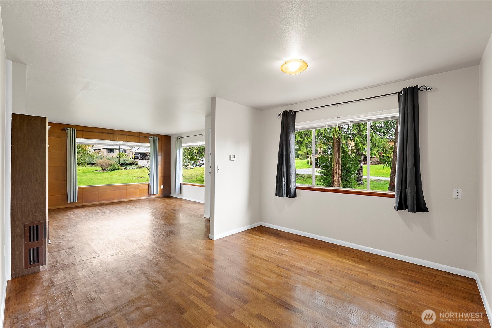 1105 21st Street SW Puyallup WA 98371