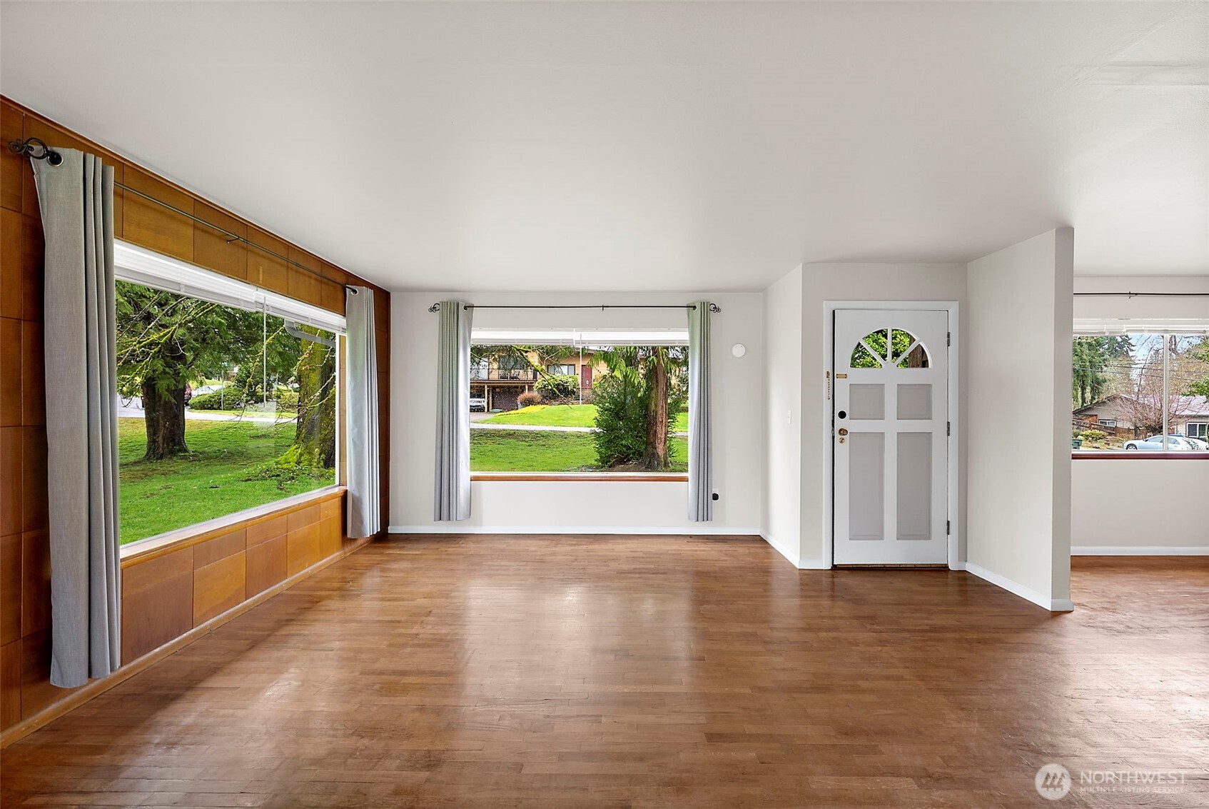 1105 21st Street SW Puyallup WA 98371
