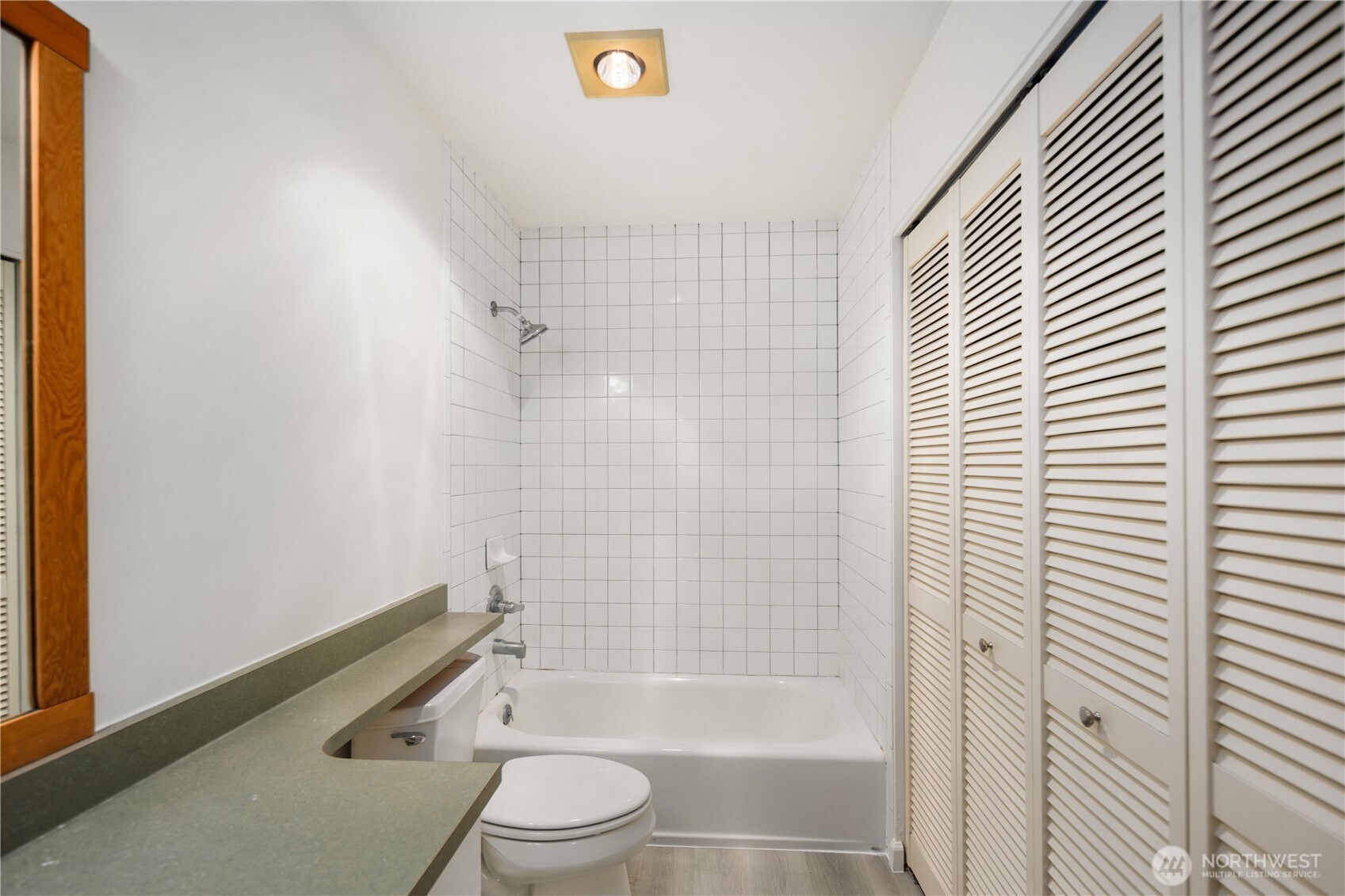 112 22nd Avenue Seattle WA 98122